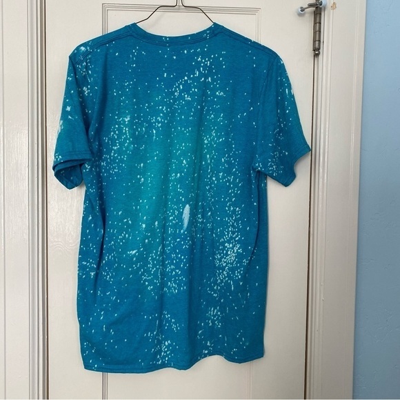 Gildan T-shirt Christmas Cactus Tie Dye Bo Boho Festival Fiesta Hippe Size Large - Picture 3 of 7